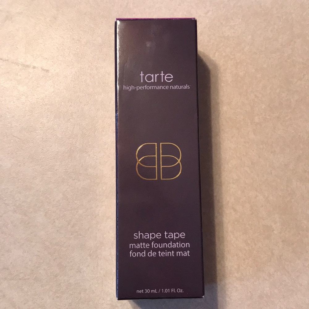 Tarte shape tape matte foundation in light sand